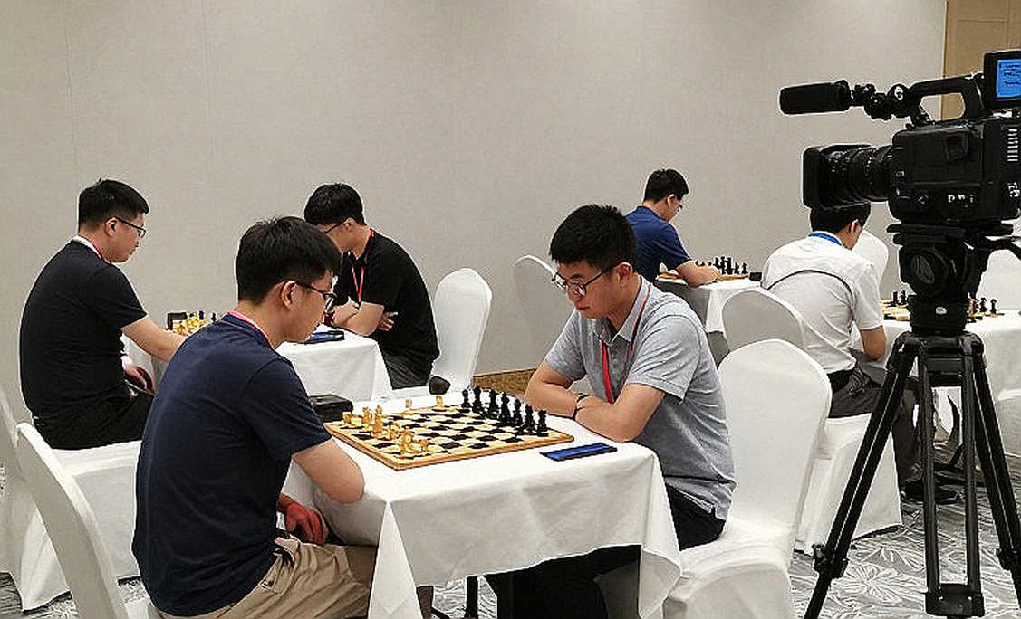 Olympiad cờ vua 2026 tại Samarkand: Ấn Độ giữ hai ngôi vương, và khoảng trống phát sóng chưa ai lấp